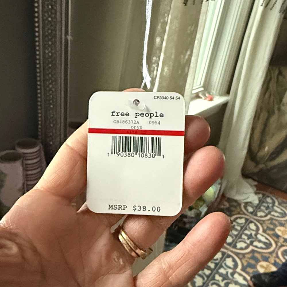 Free People eyelash bralette with adjustable straps - Picture 2 of 8